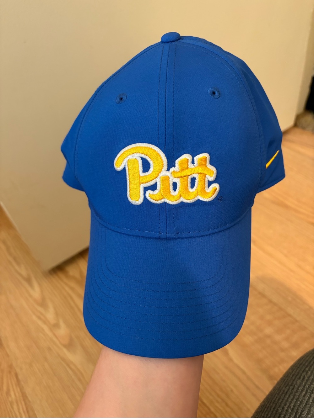 Youth Pitt hat